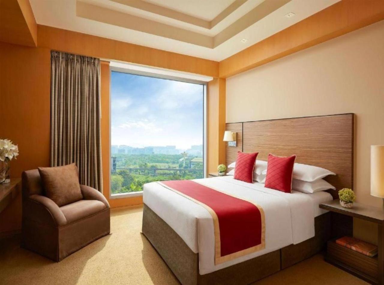 Rosewood Suites A Family Hotel Near Delhi Airport Nueva Delhi Exterior foto